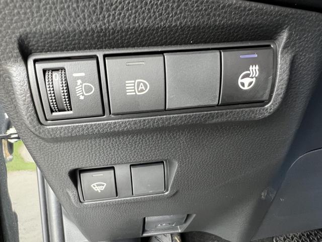 Toyota Corolla Cross Active 2,0 Hybrid AWD-i Winter Facelift 