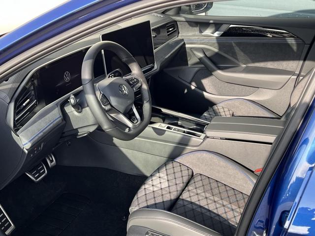 Volkswagen Passat Variant R-Line 2,0 TDI DSG 4Motion 142KW Winterpaket 