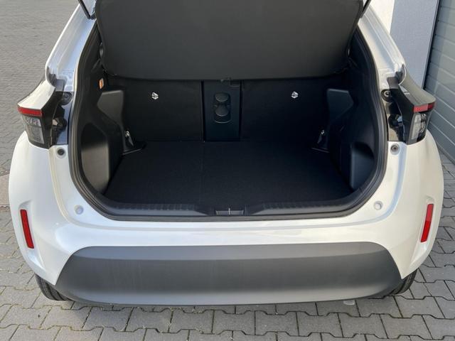 Toyota Yaris Cross Teamplayer 1,5 CVT Hybrid 85kW 