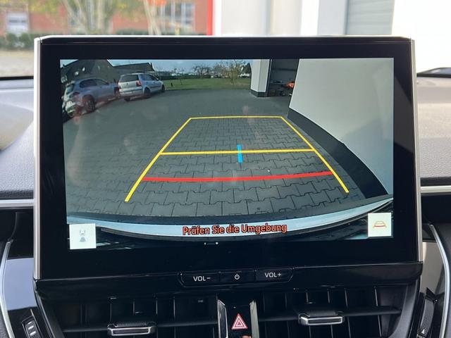 Toyota Corolla Cross Style Comfort 2,0 Hybrid Winter Facelift 