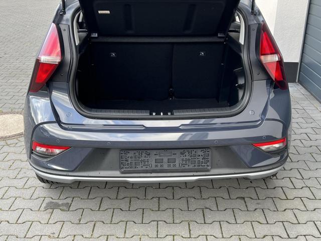 Hyundai BAYON Smart 1,0 T-GDI DCT7 66KW Navi 
