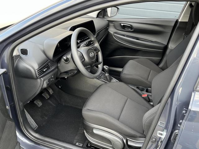 Hyundai BAYON Smart 1,0 T-GDI DCT7 66KW Navi 