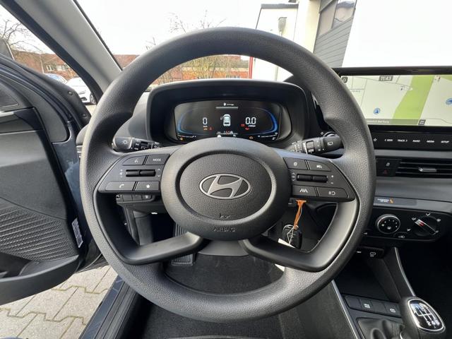 Hyundai BAYON Smart 1,0 T-GDI DCT7 66KW Navi 
