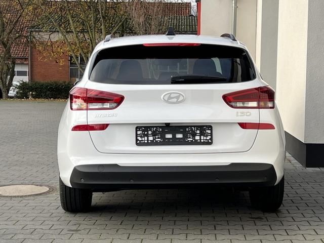 Hyundai i30 Kombi Go 1,0 T-GDI DCT7 74KW Navi Winter 