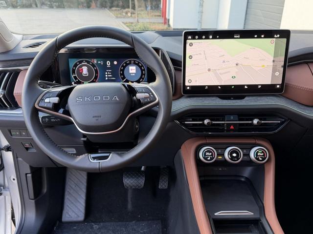 Skoda Kodiaq Selection 1,5 TSI mHEV DSG 110KW Navi Leder 7Sitze 