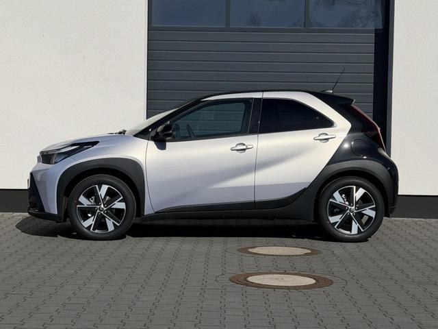 Toyota Aygo X Pulse 1,5 Hybrid CVT 85KW Winter neues Modell 