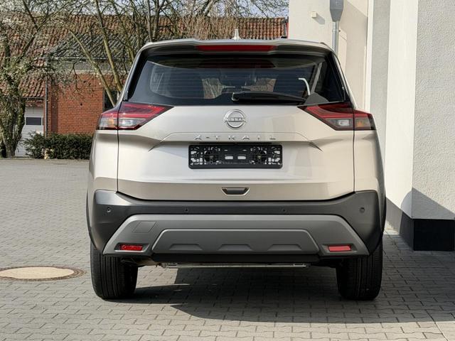 Nissan X-Trail Acenta 1,5 VC-T Mild-Hybrid 120kW 7 Sitze 