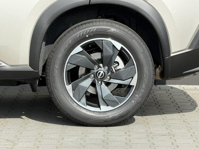 Nissan X-Trail Acenta 1,5 VC-T Mild-Hybrid 120kW 7 Sitze 