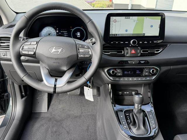 Hyundai i30 Kombi Go 1,6 T-GDI DCT7 110KW Navi Winter 