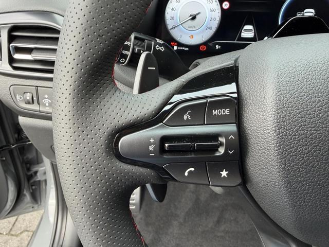 Hyundai i30 N Line Go 1,6 T-GDI DCT7 110KW Navi 