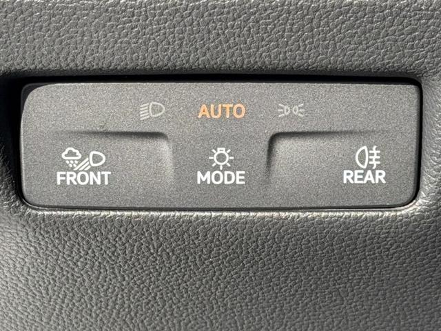 Volkswagen Passat Variant Elegance 1,5 eTSI DSG Leder DCC 