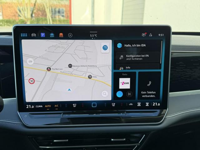 Volkswagen Passat Variant Elegance 1,5 eTSI DSG Leder DCC 