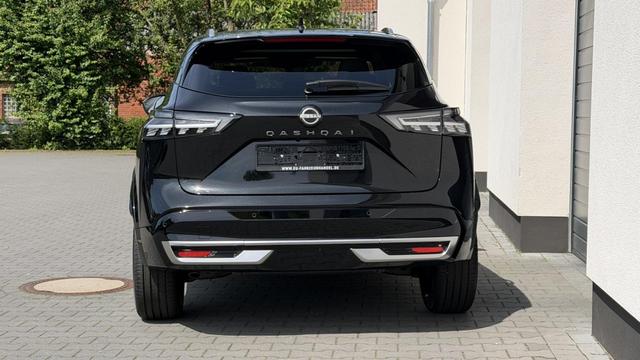 Nissan Qashqai Tekna + Plus 1,3 DIG-T Xtronic MHEV 158 