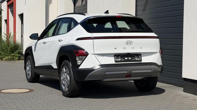 Hyundai KONA Smart 1,6 T-GDI DCT7 4x4 132KW MJ27 