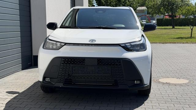 Toyota Aygo X Play 1,5 Hybrid CVT 85KW Winterpaket 