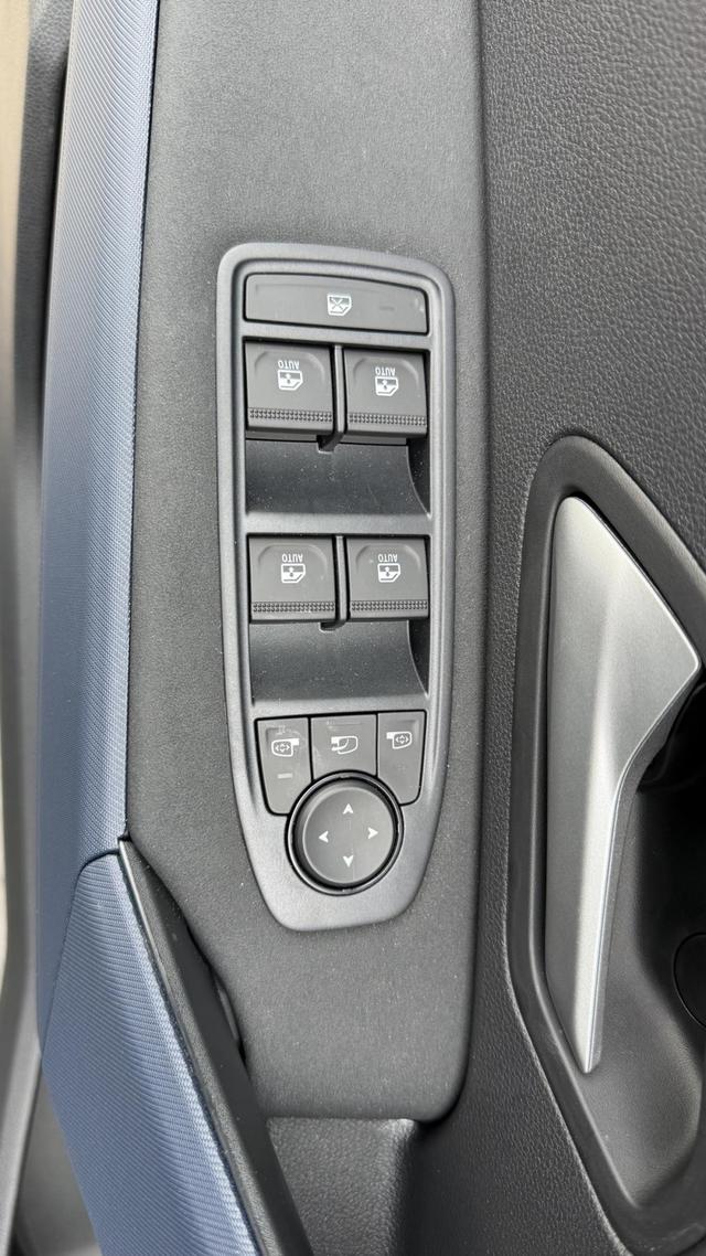 Dacia Bigster Expression 1,8 Hybrid 155 Winterpaket Plus 