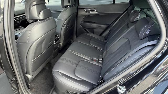Kia Sportage Black Edition 1,6 T-GDI AT6 HEV Hybrid 4x4 176KW 