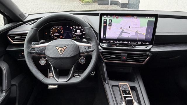 Cupra Leon VZ 2,0 TSI DSG 221KW 
