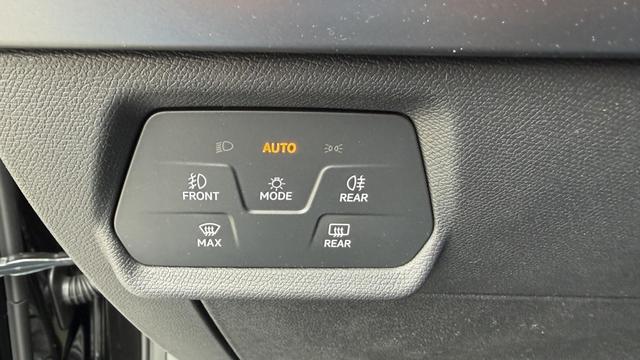Toyota Yaris Style Technology 1,5 CVT Hybrid 96kW Winter 