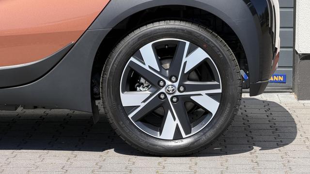 Toyota Aygo X Pulse Smart 1,5 Hybrid CVT 85KW Winterpaket 
