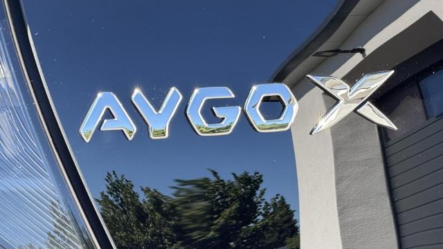 Toyota Aygo X Pulse Smart 1,5 Hybrid CVT 85KW Winterpaket 