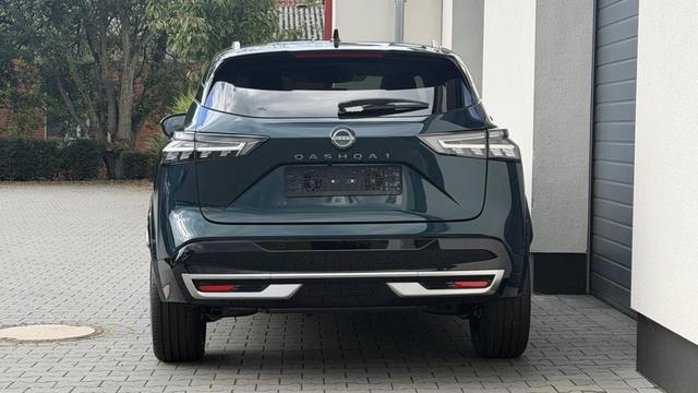 Nissan Qashqai Tekna + Plus 1.3 DIG-T Xtronic MHEV 158 