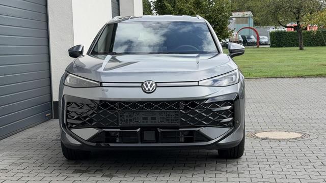 Volkswagen T-Roc R-Line 1.5 eTSI DSG 110KW Winterpaket 
