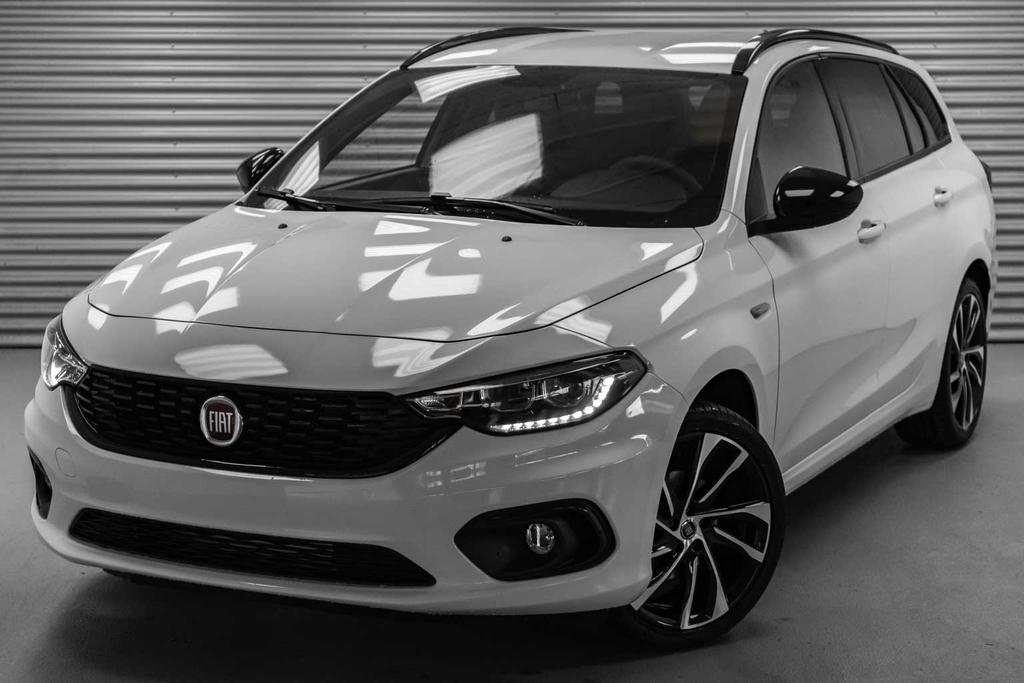 Fiat Tipo Kombi 1 4 S Design Lager Reimport Eu Neuwagen Gunstig Kaufen