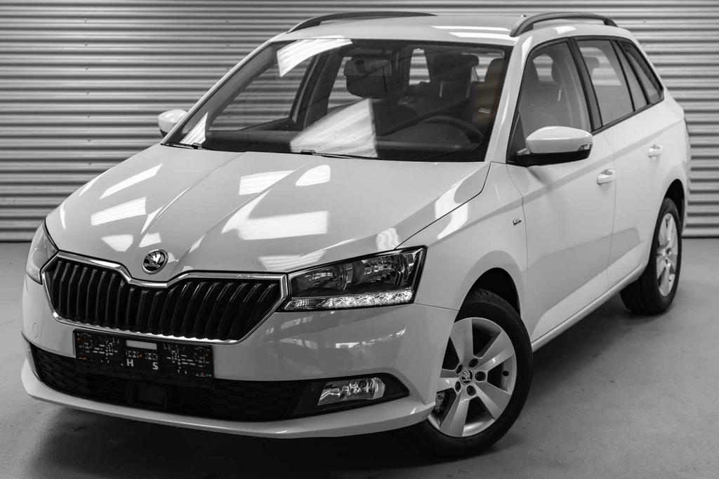 Skoda Fabia Combi Kombi 1 0 Tsi 125 Jahre Lager Neuwagen Mit Rabatt Eu Reimporte Gunstig