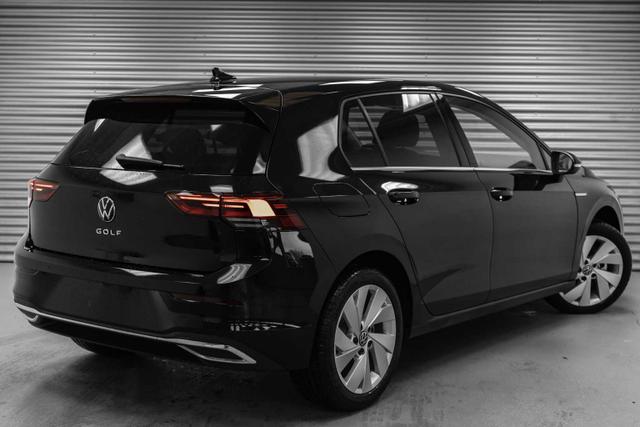 Volkswagen Golf VIII 2,0 TDI DSG Style - LAGER 