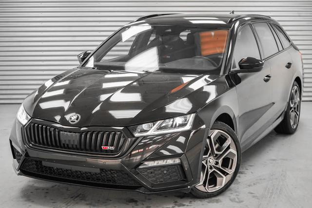Skoda Octavia Combi - Kombi 2,0 TSI DSG RS - LAGER
