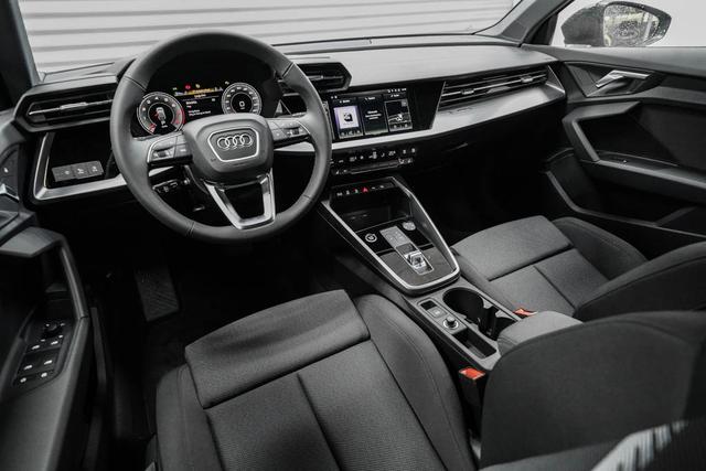 Audi A3 Sportback 35 TFSI S-tronic S-Line - LAGER 