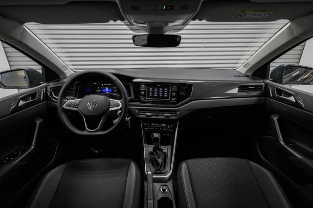 Volkswagen Polo 1,0 TSI Life Parkpilot App-Connect - LAGER 