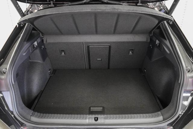 Cupra Formentor 2,0 TSI DSG 4Drive VZ - LAGER 