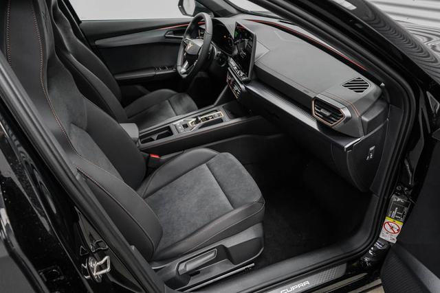Cupra Formentor 2,0 TSI DSG 4Drive VZ - LAGER 