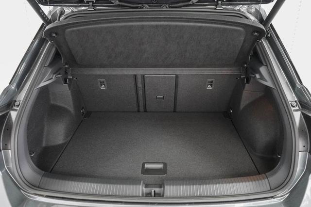 Volkswagen T-Roc 1,5 TSI DSG R-Line - LAGER 