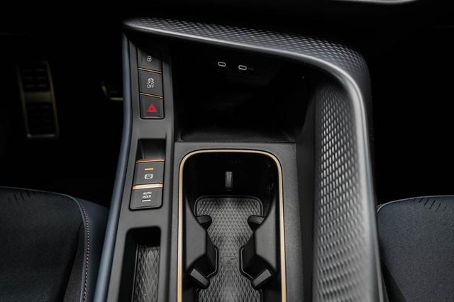 Cupra Terramar 1,5 eTSI DSG - LAGER 
