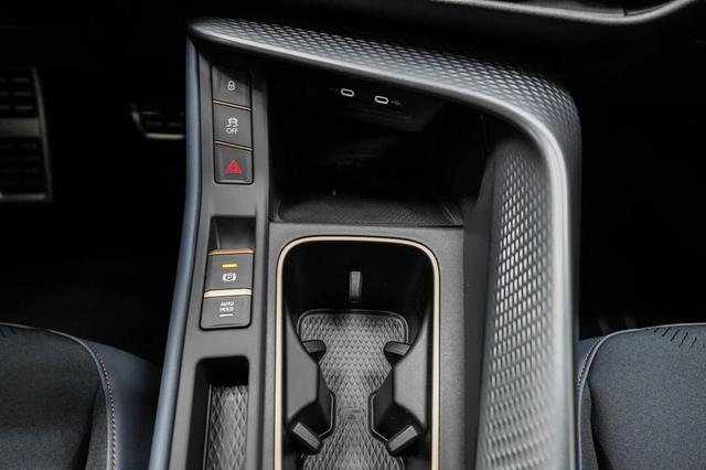 Cupra Terramar 1,5 eTSI DSG - LAGER 