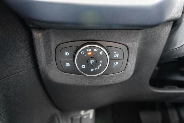 Ford Tourneo Courier 1,0 EcoBoost Automatik Act -LAG. 