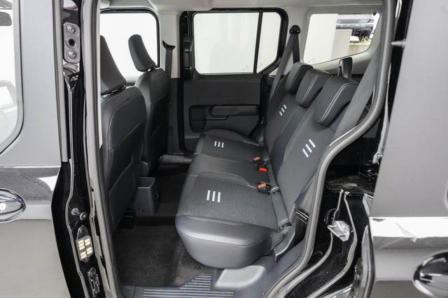 Ford Tourneo Courier 1,0 EcoBoost Automatik Act -LAG. 