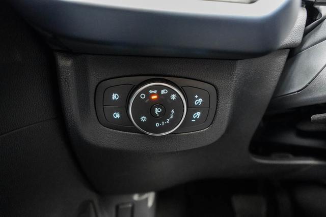 Ford Tourneo Courier 1,0 EcoBoost Automatik Act -LAG. 