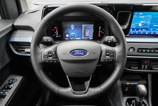 Ford Tourneo Courier 1,0 EcoBoost Automatik Act -LAG. 