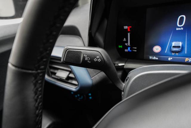 Ford Tourneo Courier 1,0 EcoBoost Automatik Act -LAG. 