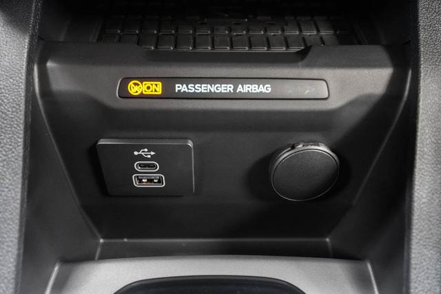 Ford Tourneo Courier 1,0 EcoBoost Automatik Act -LAG. 