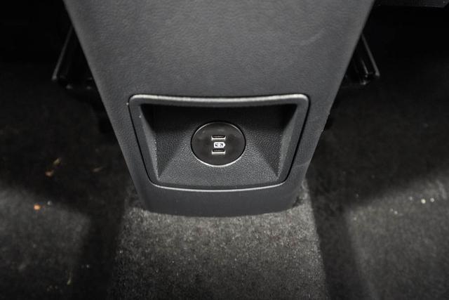 Ford Tourneo Courier 1,0 EcoBoost Automatik Act -LAG. 