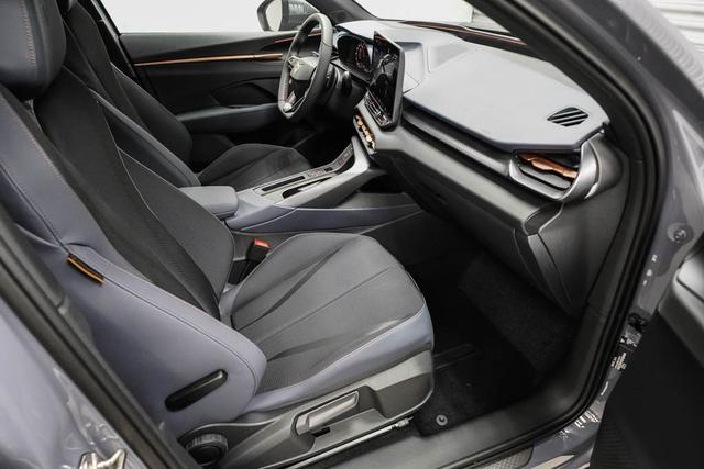 Cupra Terramar 1,5 eTSI DSG - LAGER 