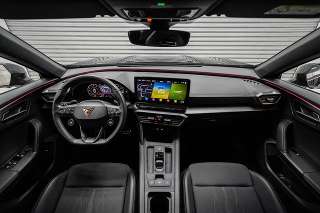 Cupra Formentor 2,0 TSI DSG 4Drive VZ - LAGER 