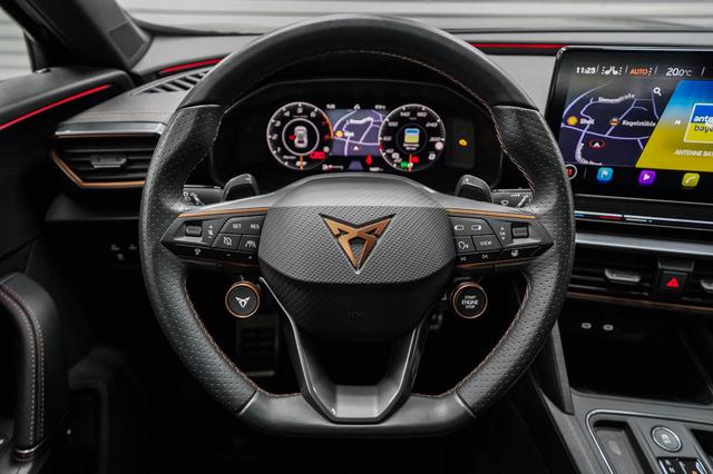 Cupra Formentor 2,0 TSI DSG 4Drive VZ - LAGER 