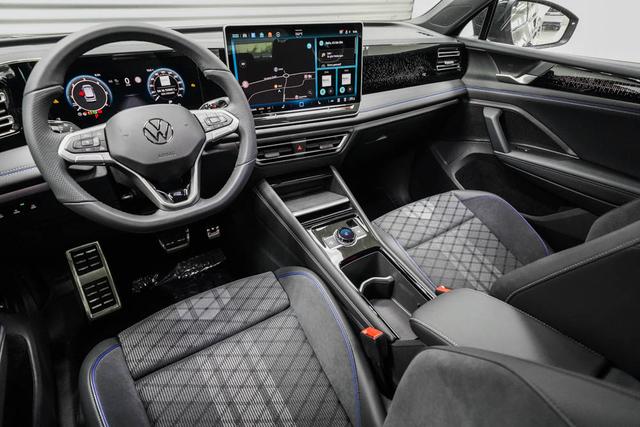Volkswagen Tiguan 2,0 TDI DSG 4Motion R-Line - LAGER -LAG. 