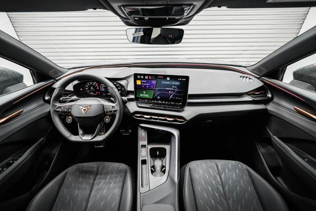 Cupra Terramar 2,0 TSI DSG 4Drive VZ - LAGER 